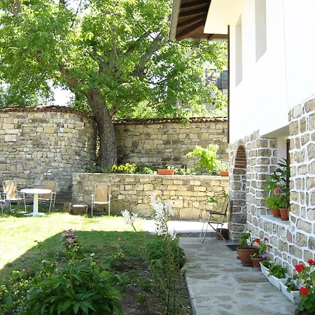 Elefterova Kashta Guest house